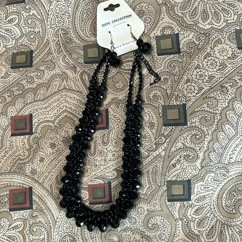 Necklace And Earring Set